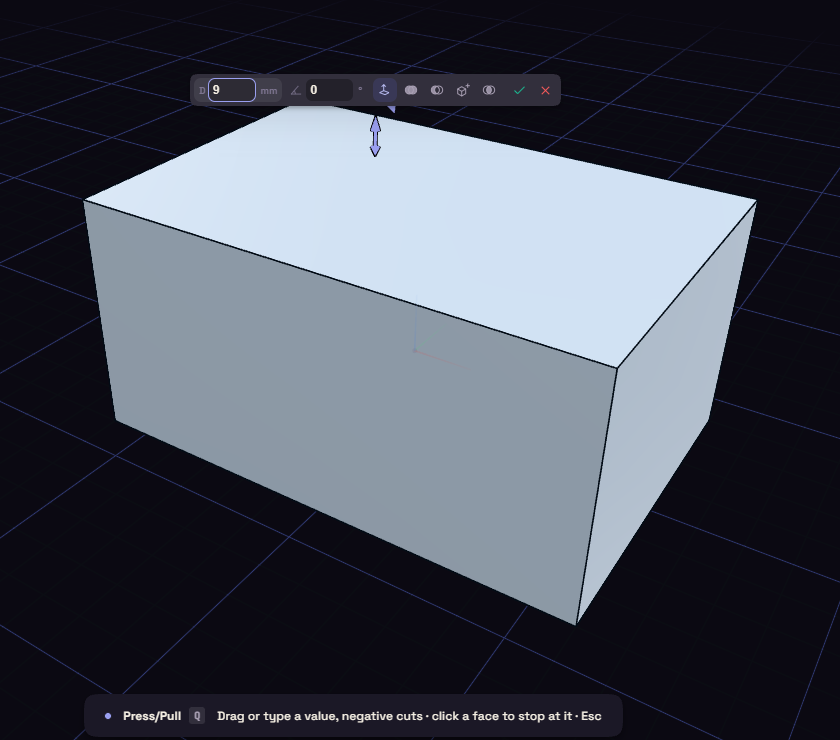 A selected top face being pulled out by Press/Pull, the value box above it